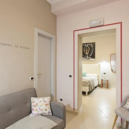 לינה וארוחת בוקר San Giovanni Gallery 3*